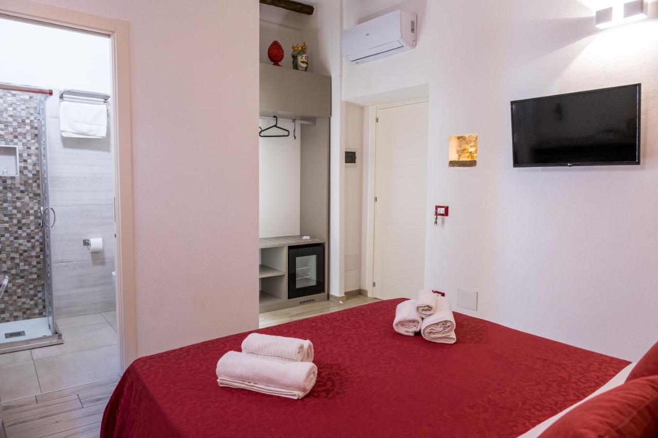 Barlaman Luxury Rooms Palermo Eksteriør bilde